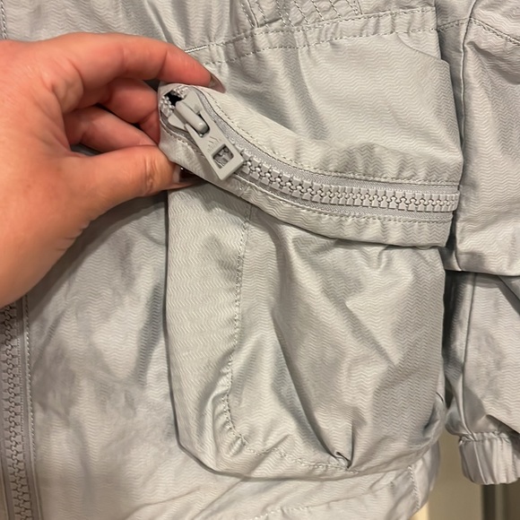 BNWOT Stella McCartney for ADIDAS double zippered light grey 💨 breaker - Picture 4 of 8
